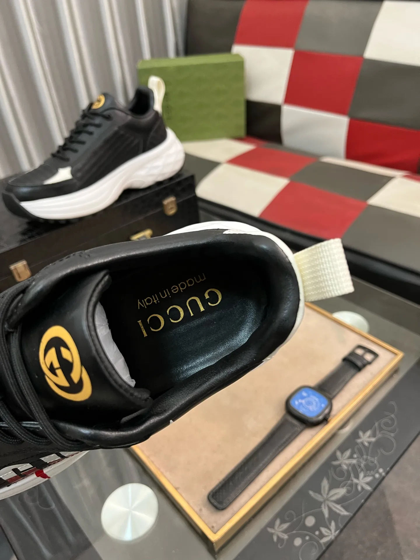 Men's shoes 💰500⌚️⌚️[Gucci] Gucci's latest casual men's shoes, welcome to 1:1 comparison, a popular Hong Kong counter casual shoe, counter quality, support inspection, high-quality workmanship, upper made of Italian imported calfskin, breathable mesh insole original fashion sports outsole, casual fashion, high-end quality, size: 38-442️⃣Colors available